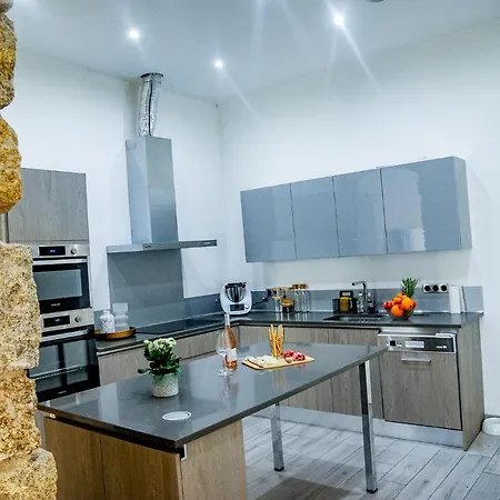 New! - Tamara, Hypercentre, Cosy, Wifi, Clim - Ajaccio Apartamento