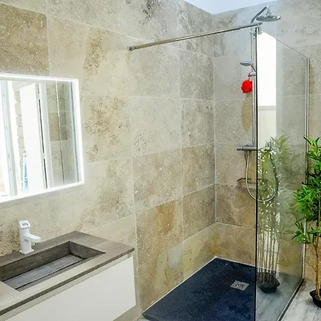 New! - Tamara, Hypercentre, Cosy, Wifi, Clim - Ajaccio *